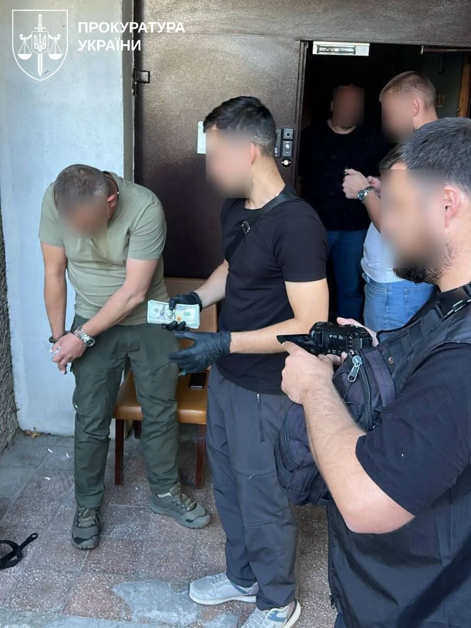 Миколаївський ТЦК: затримання 13 серпня і підготовка підозри у справі про 15 тисяч доларів