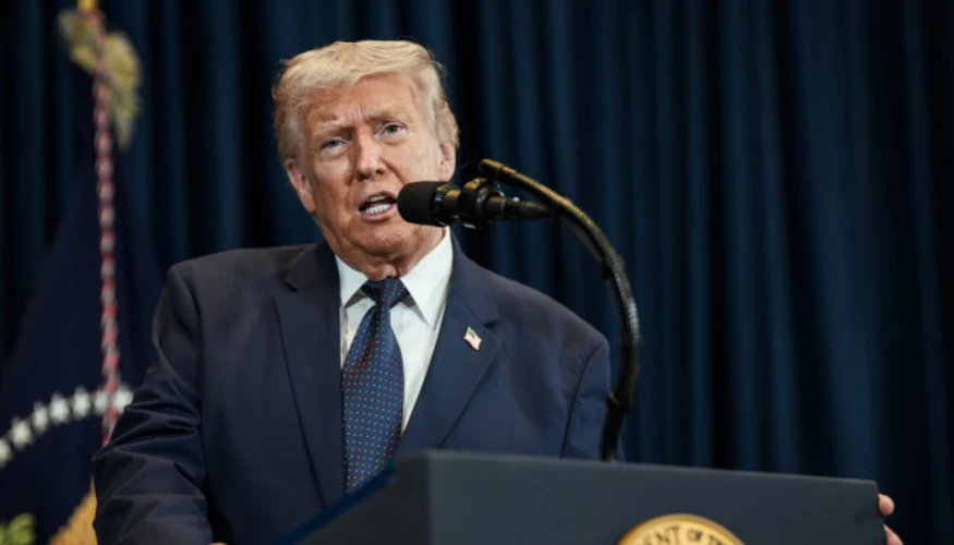 Трамп закликав Францію закрити кордони через масові заворушення